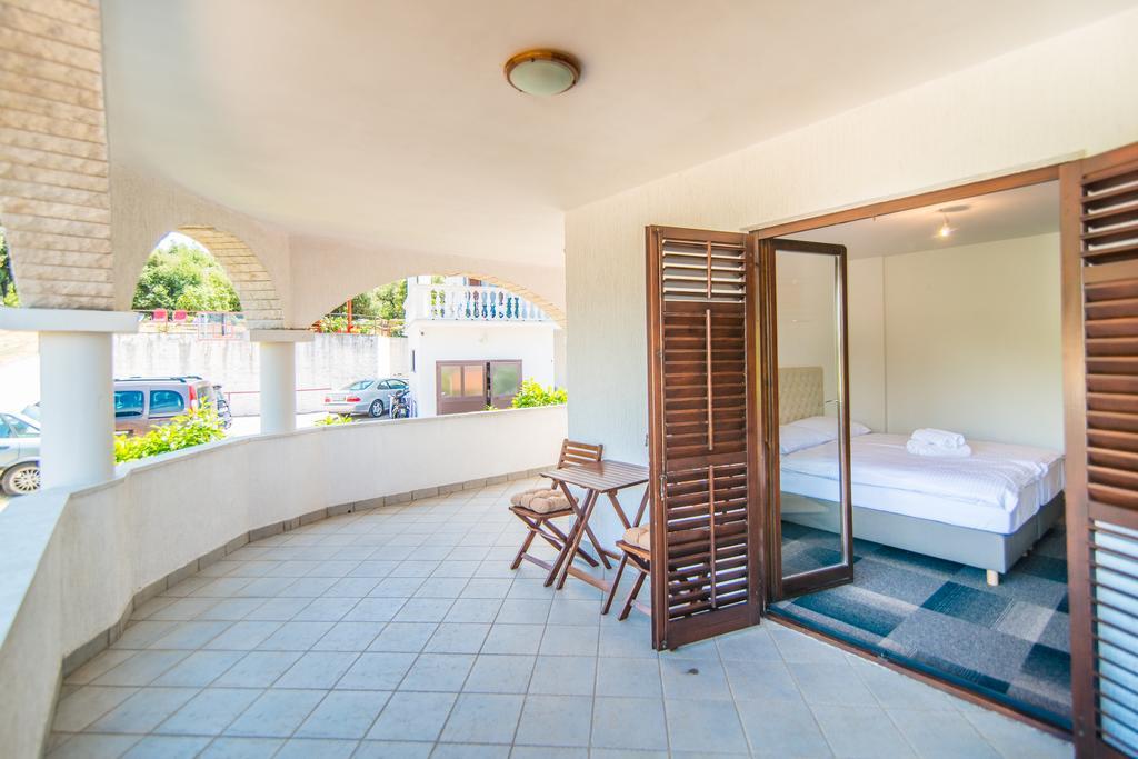 Hotel Villa Vrsar Exterior foto